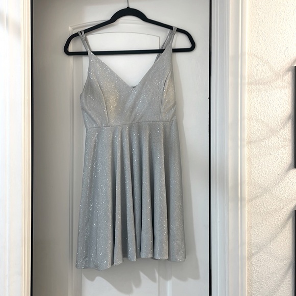 silver sparkly women’s dress size medium - Picture 1 of 3